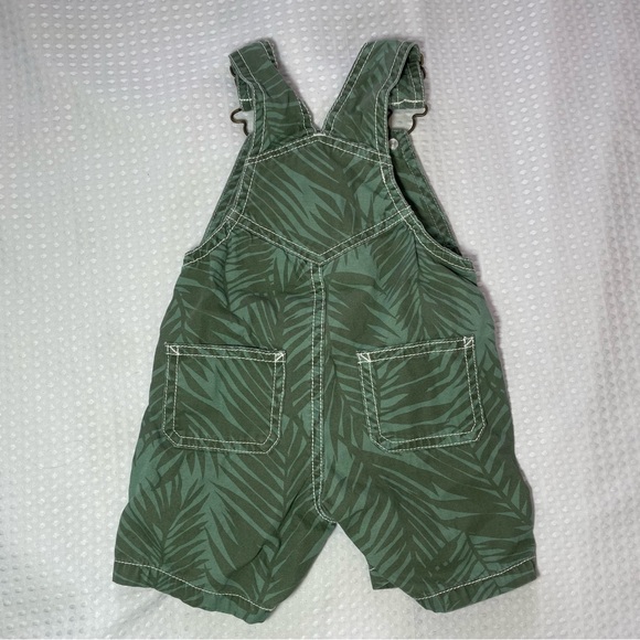 Carters Shorteralls 9m - Picture 4 of 4